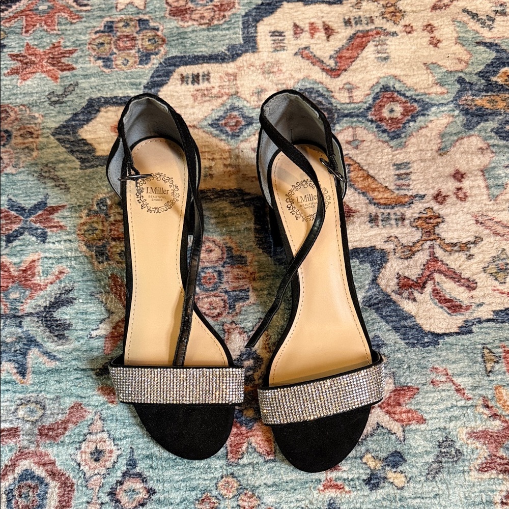 I. Miller Heels with Silver Accents sz 6.5